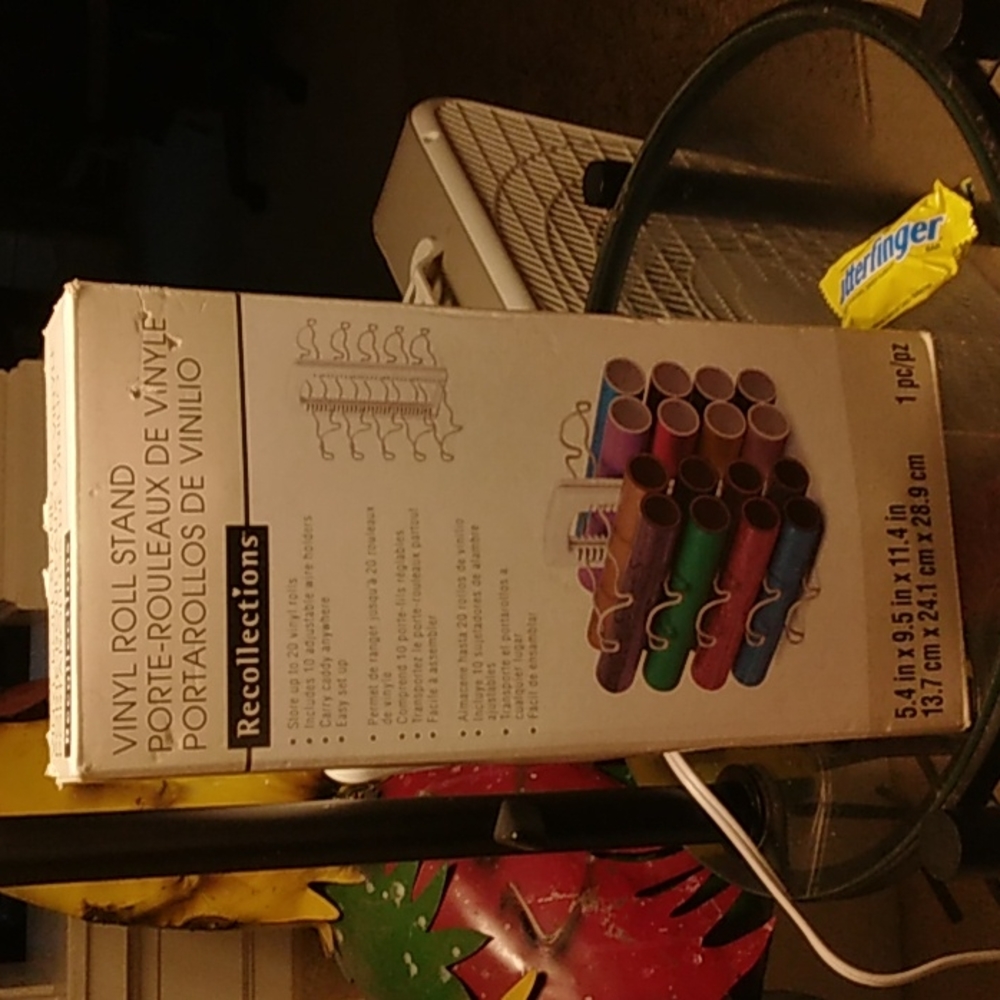 NIB! Vinyl roll holder